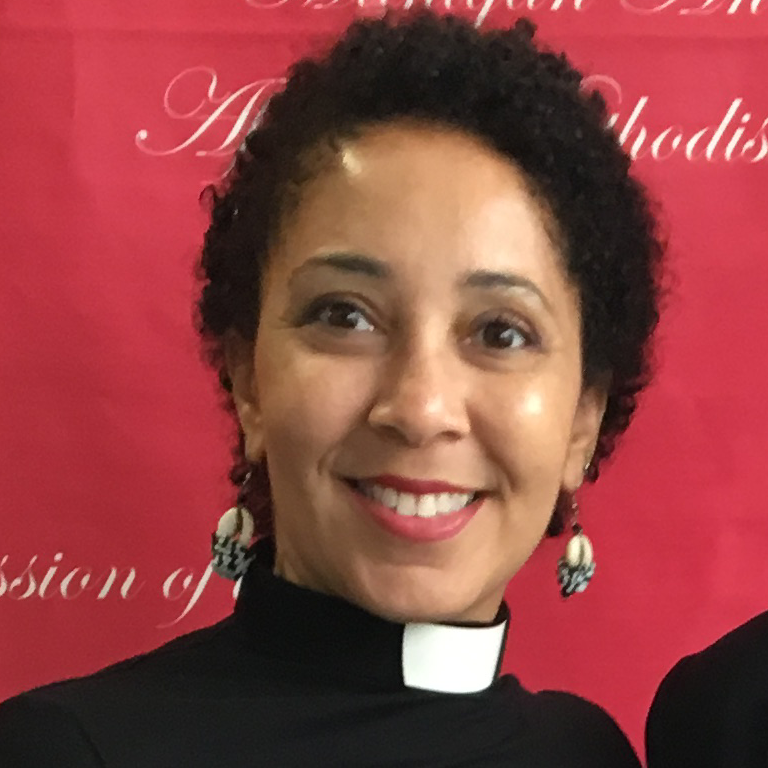 clergy collar pic2
